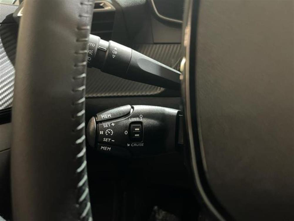 2008 2008 100CV Allure +NAVI P