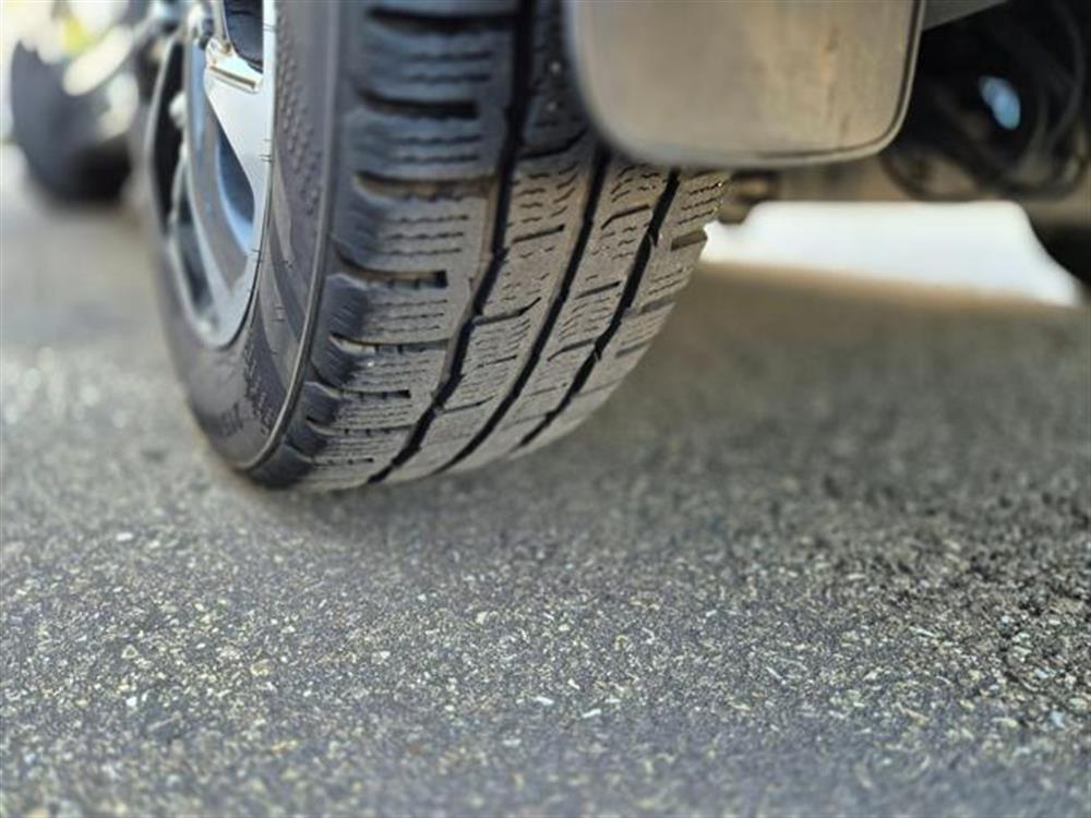 Tourneo Custom Tourneo Custom 320 2.0 EcoBlue 185C