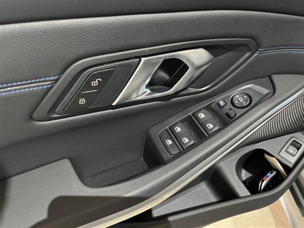 320 320 d 48V Touring Msport