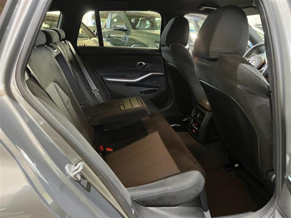 320 320 d 48V Touring Msport