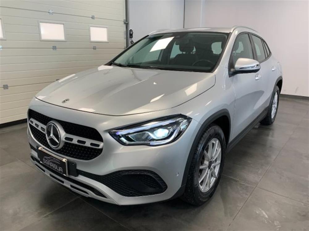 GLA 180 GLA 180 d Automatico Sport P