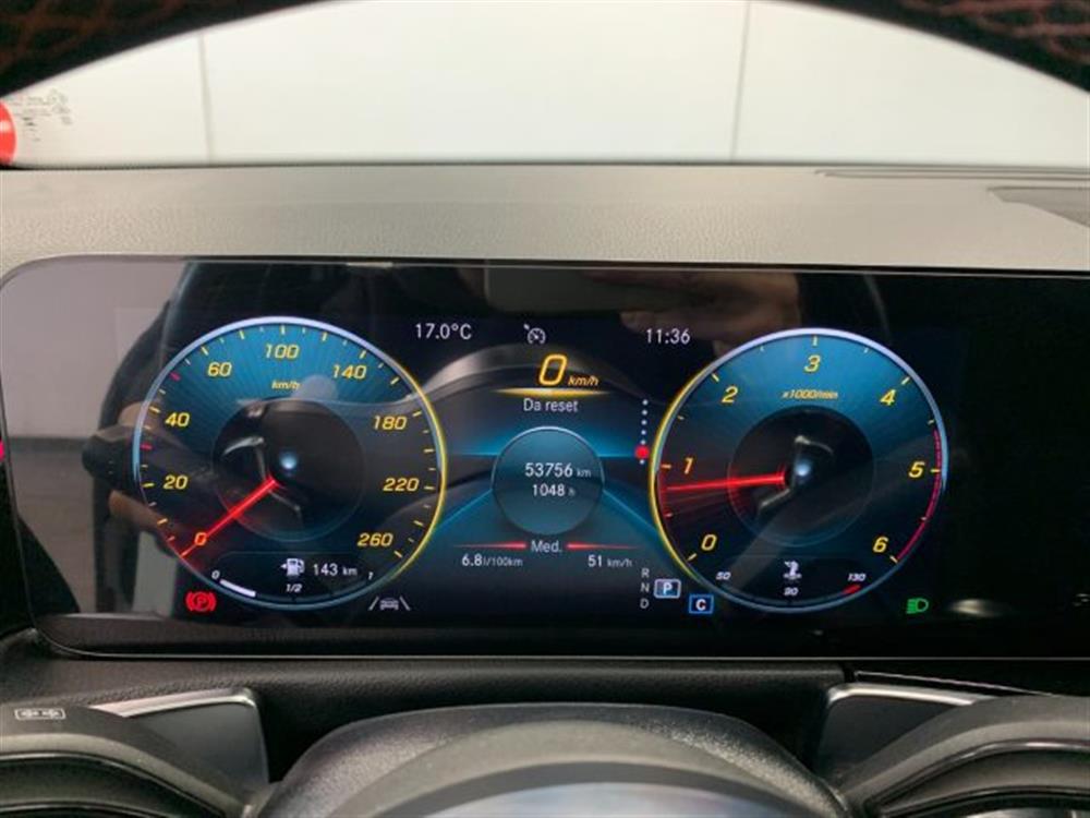 GLB 200 GLB 200 d 7 Posti AMG Premiu