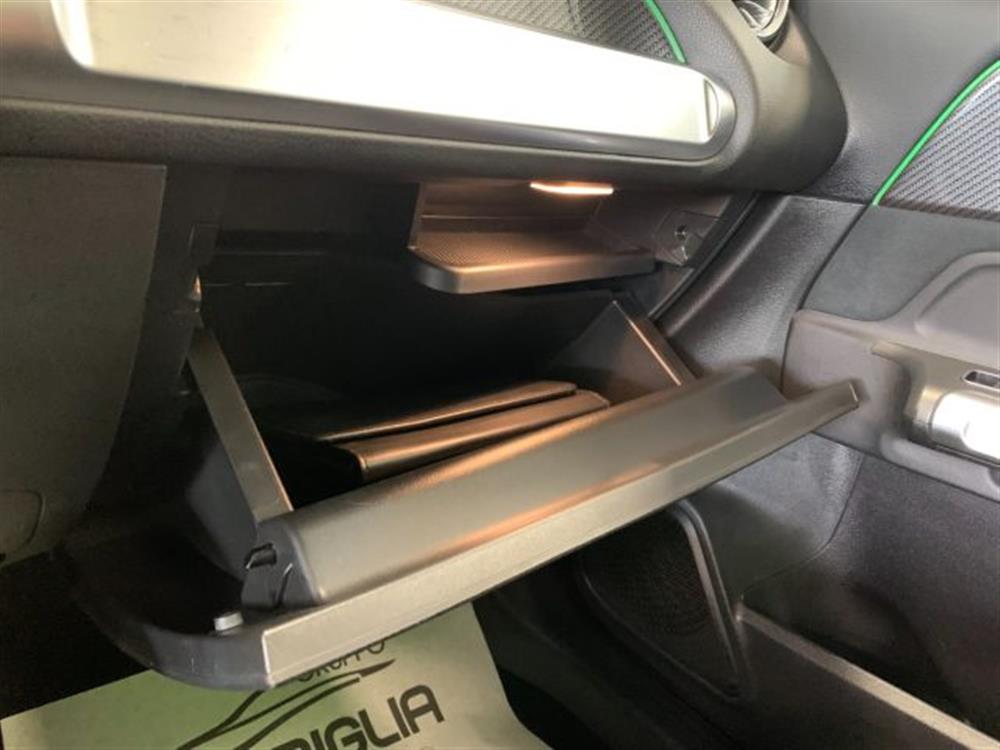 GLB 200 GLB 200 d 7 Posti AMG Premiu