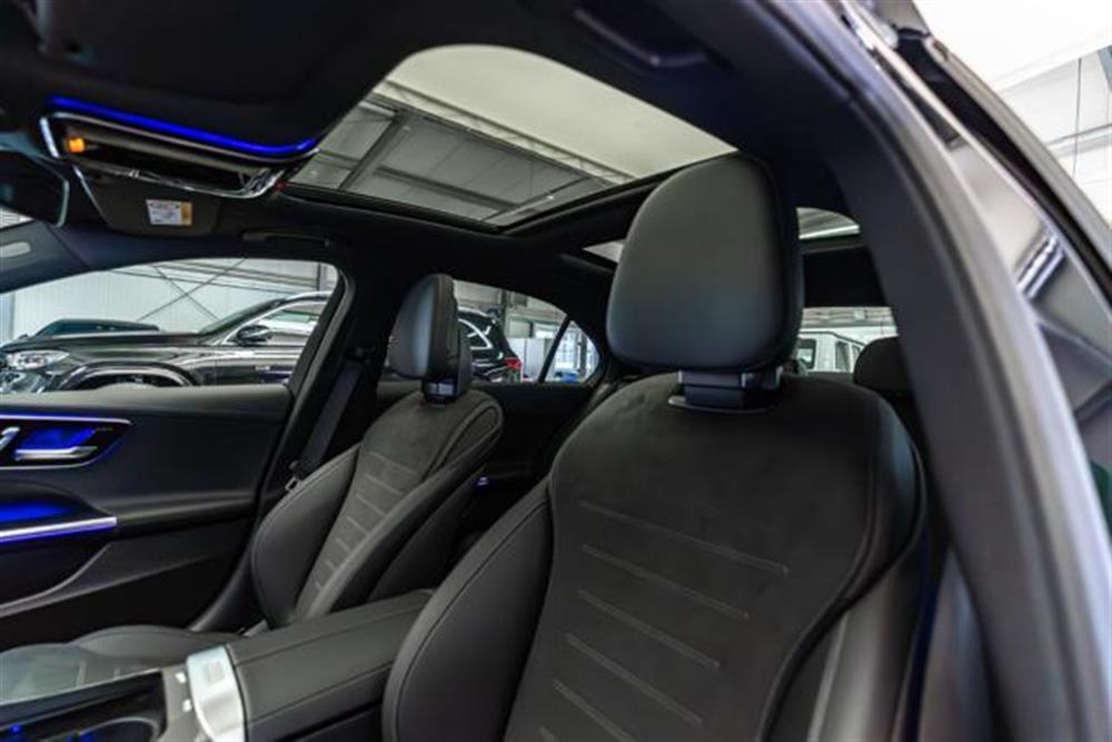 C 300 C 300 d Mild hybrid AMG Li