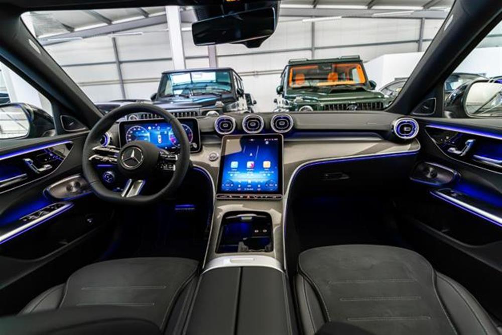 C 300 C 300 d Mild hybrid AMG Li