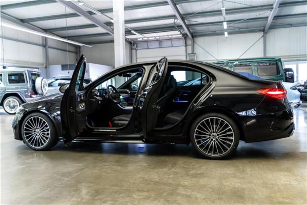 C 300 C 300 d Mild hybrid AMG Li