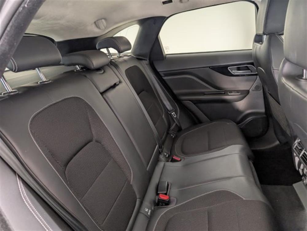 F-Pace F-Pace 2.0 D 180 CV AWD aut