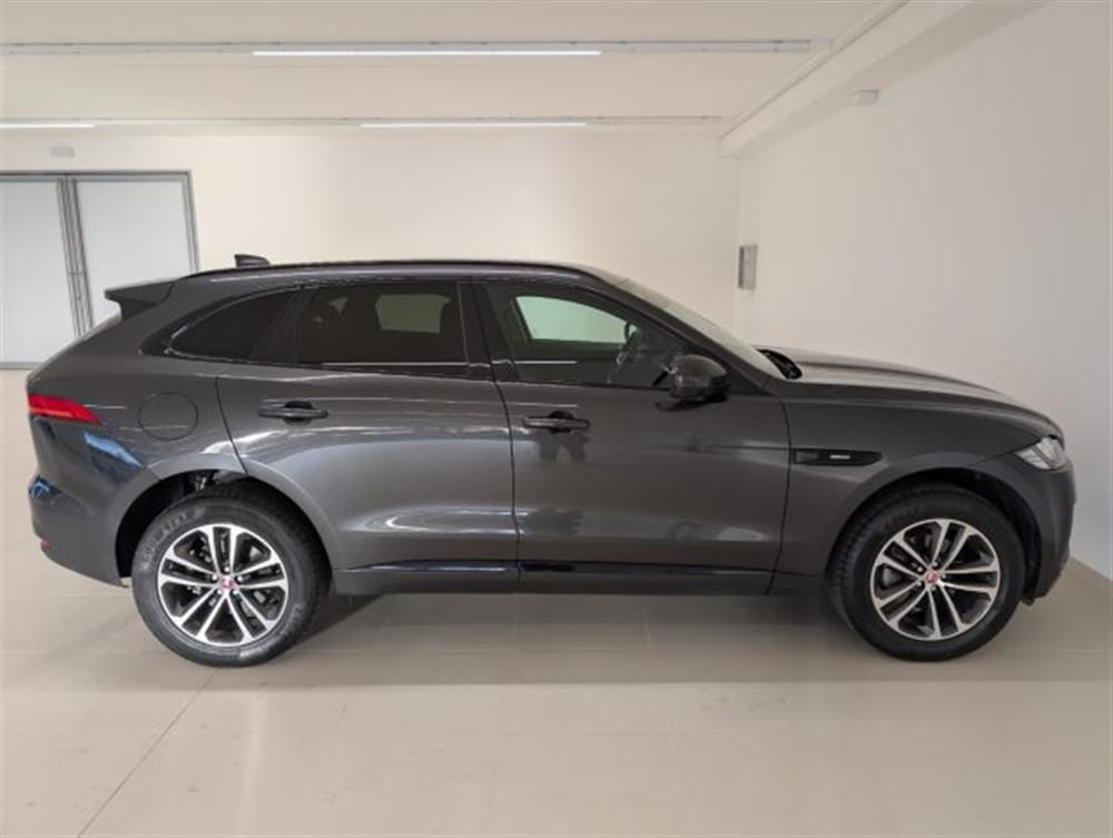 F-Pace F-Pace 2.0 D 180 CV AWD aut