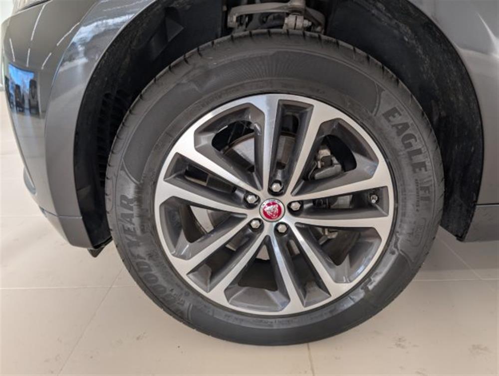 F-Pace F-Pace 2.0 D 180 CV AWD aut