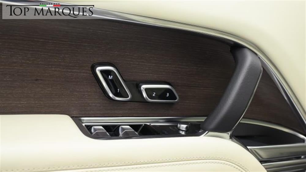 Range Rover Range Rover 4.4 V8 Autobiography