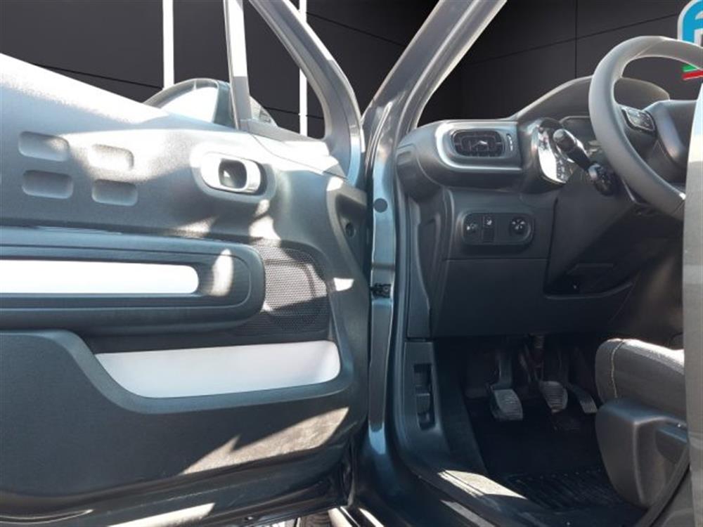 C3 C3 PureTech 82 Shine