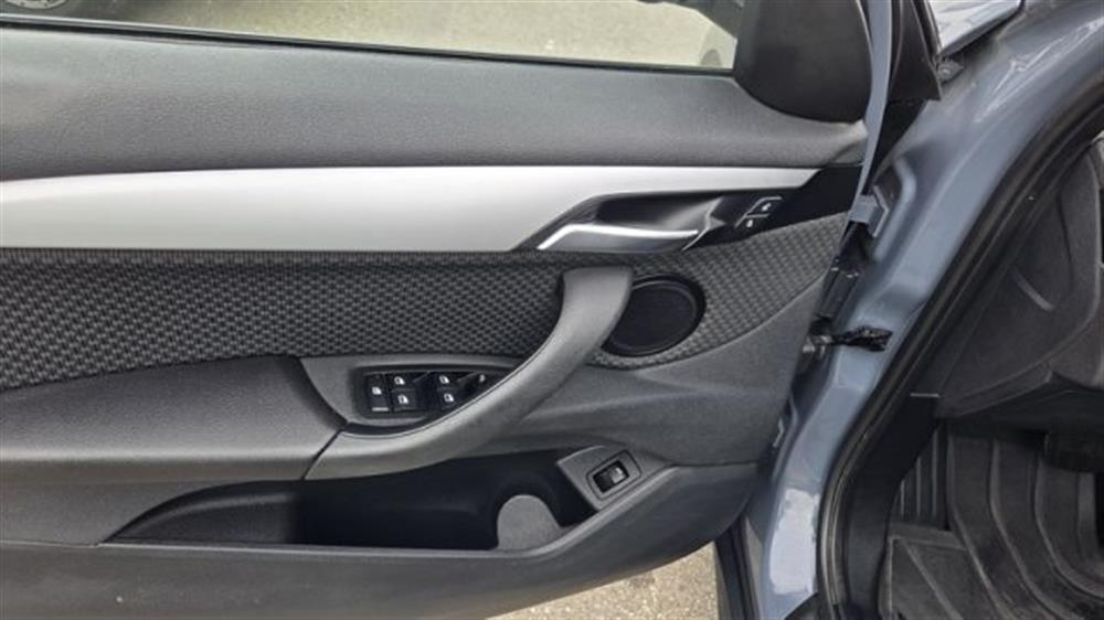 X1 X1 sDrive18d Business A