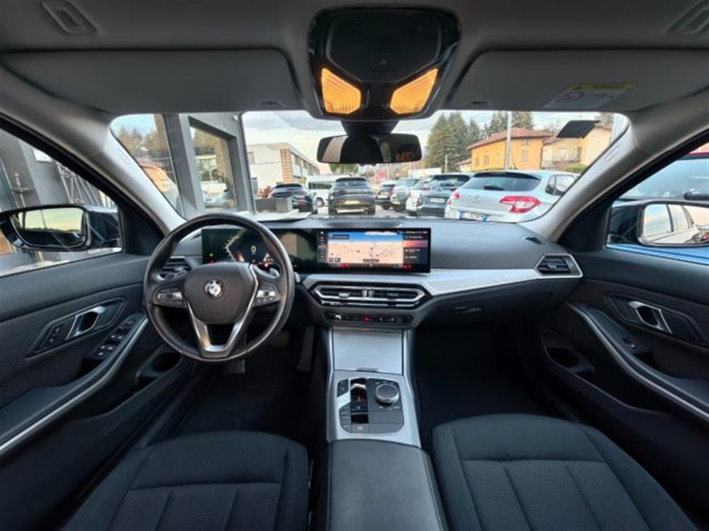 318 318 d 48V Touring Busine