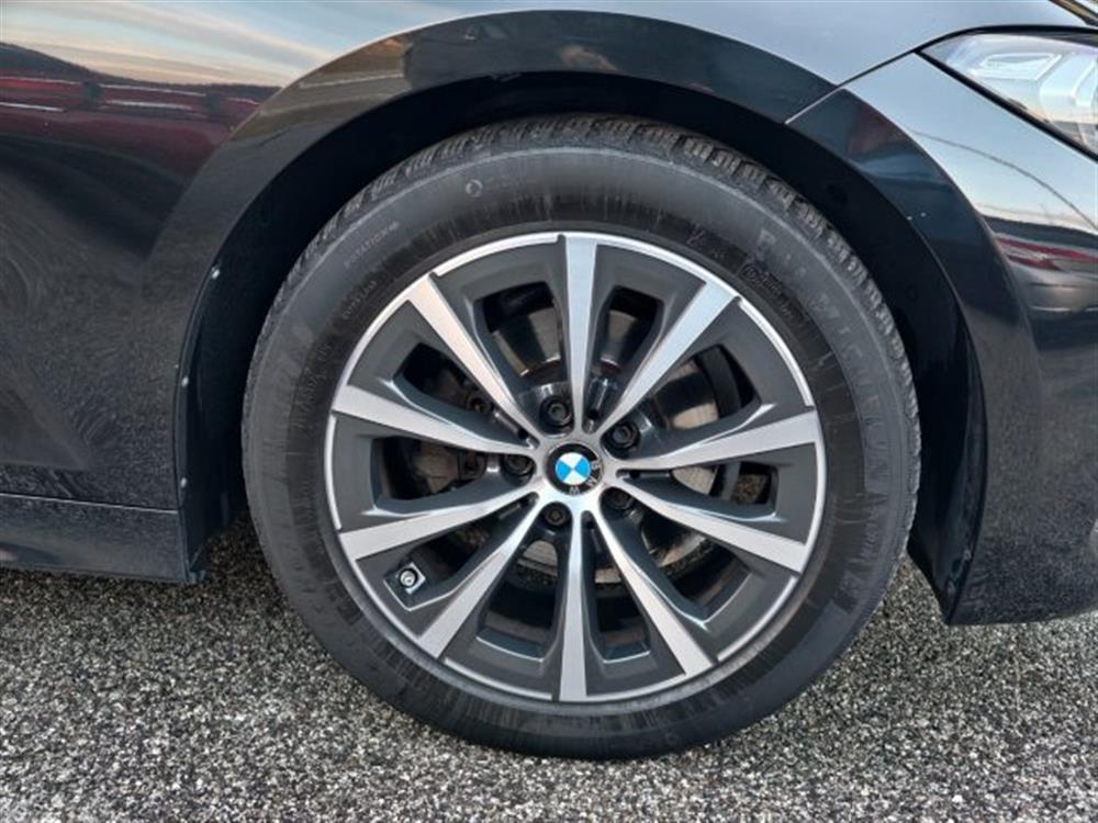 318 318 d 48V Touring Busine