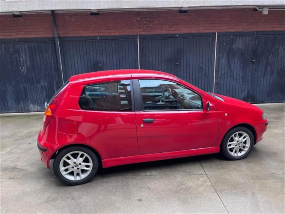 Punto Punto 1.8i 16V 3 porte HGT