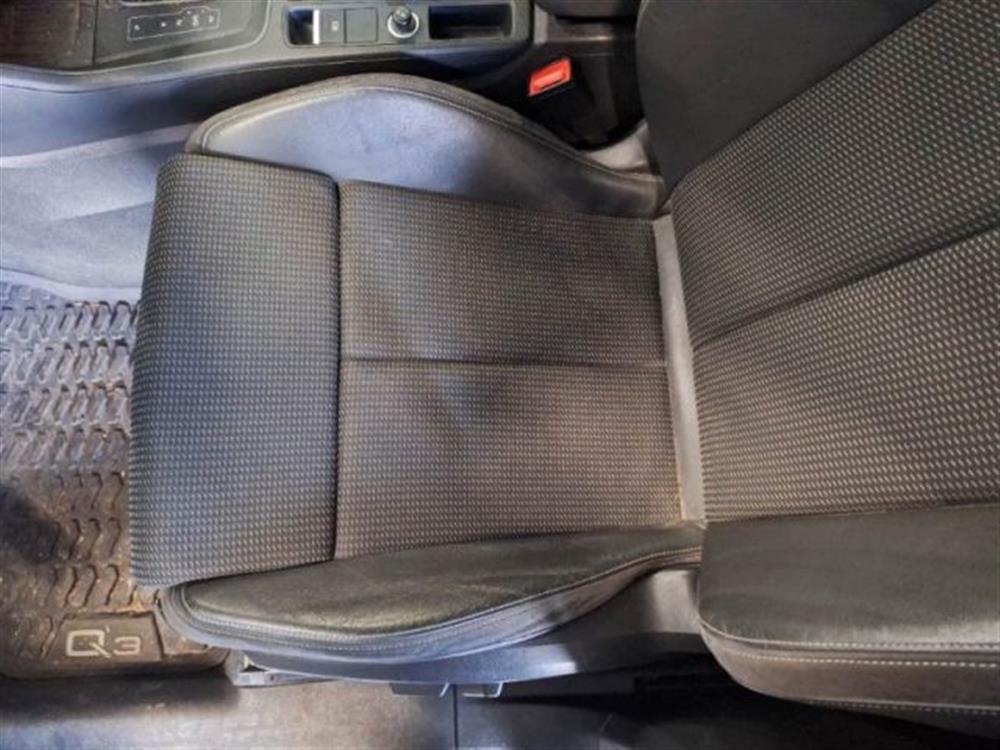 Q3 Q3 35 TDI quattro S tro