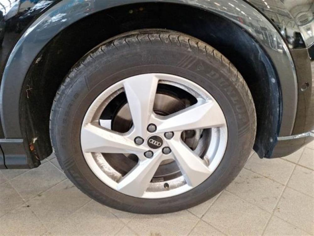 Q3 Q3 35 TDI quattro S tro