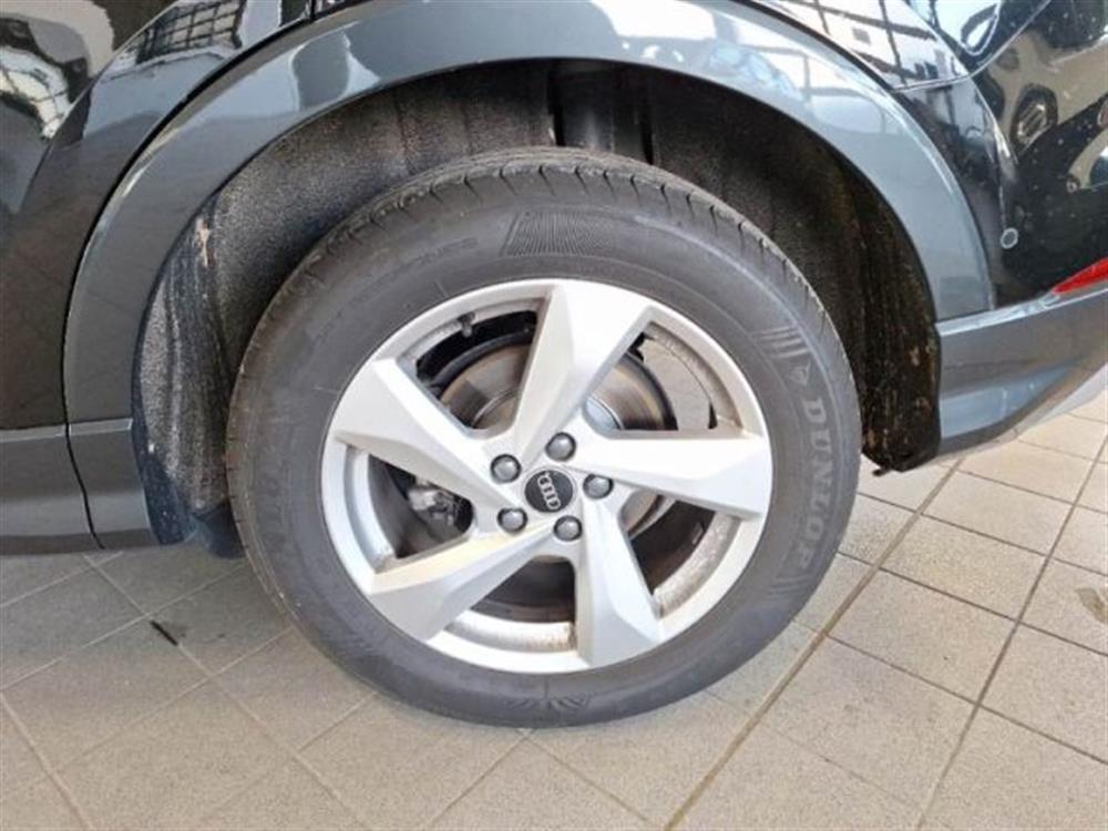 Q3 Q3 35 TDI quattro S tro