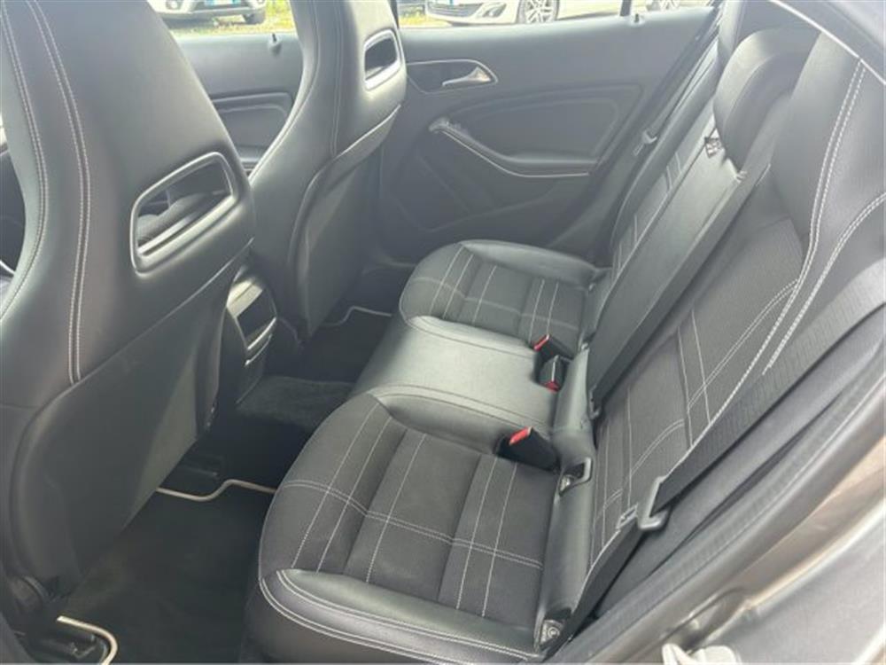 GLA 200 GLA 200 d Automatic 4Matic P