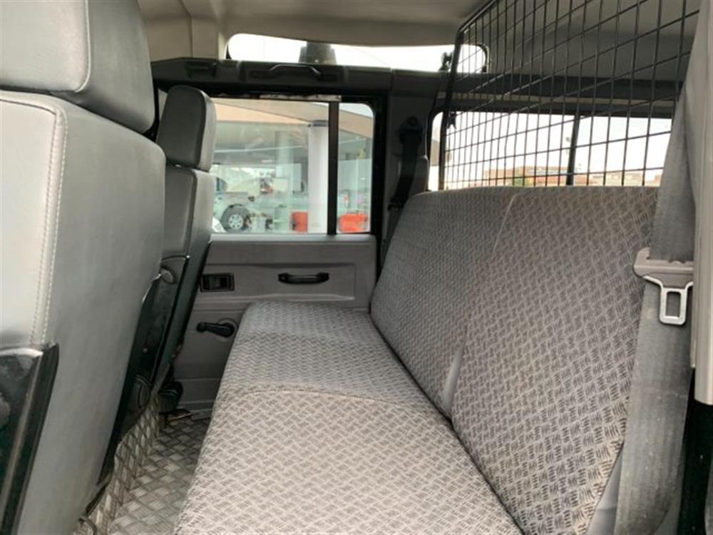 Defender Defender 110 2.5 Td5 Station