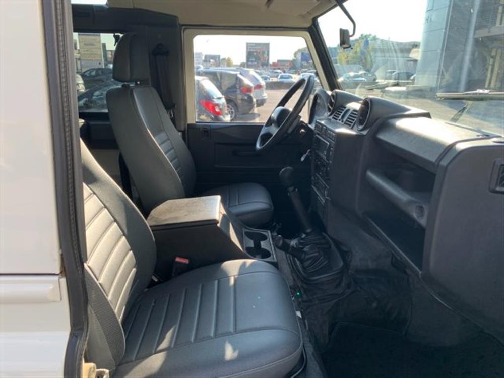 Defender Defender 90 2.4 TD4 SW FRIZIO