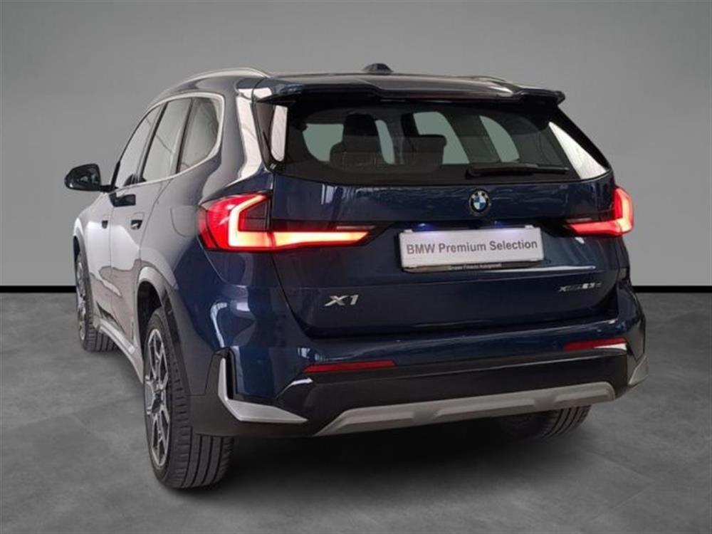 X1 X1 xDrive 23i xLine Aut