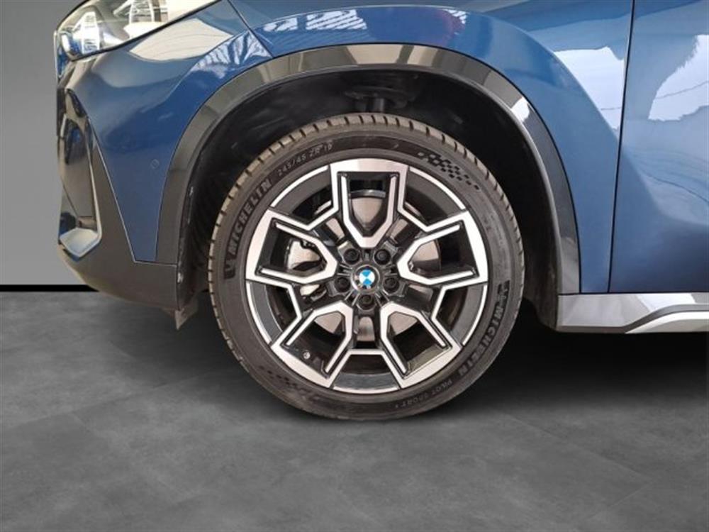 X1 X1 xDrive 23i xLine Aut