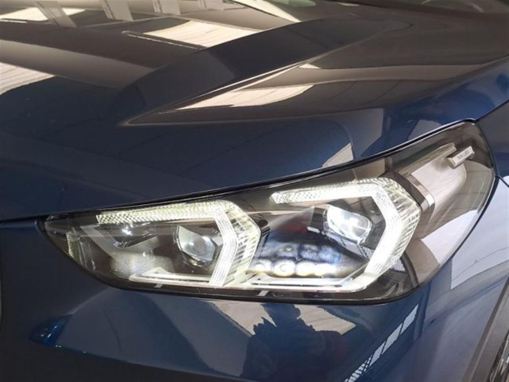 X1 X1 xDrive 23i xLine Aut