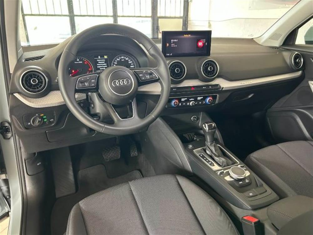 Q2 Q2 35 TDI S tronic