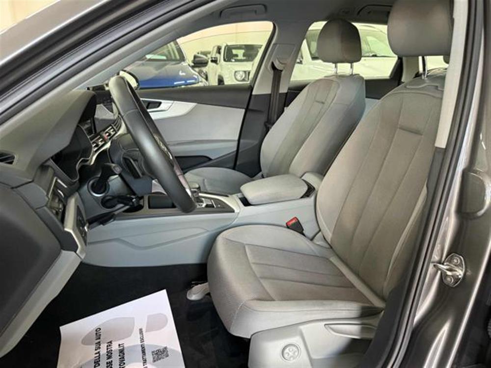 A4 A4 Avant 30 TDI/136 CV