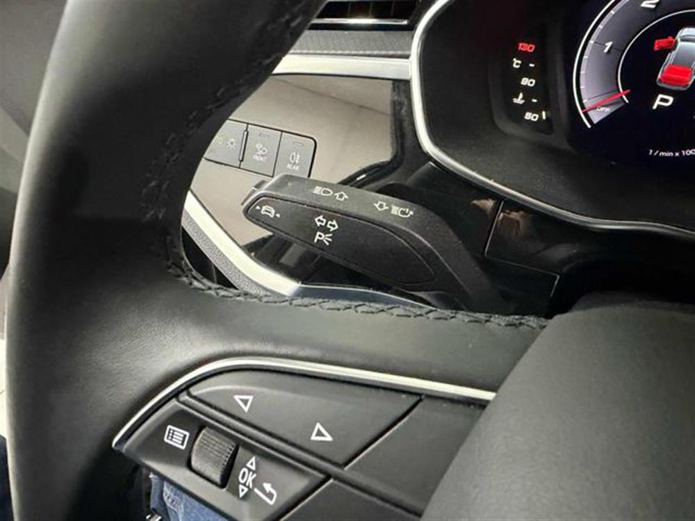 Q3 Q3 35 TDI quattro S tro