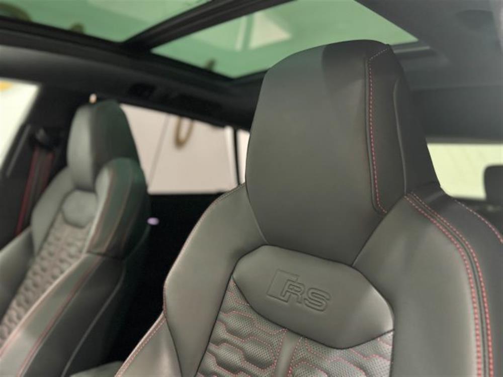 RS Q8 RS Q8 TFSI V8 Quattro Tipt