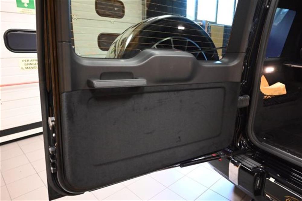 G 350 G 350 PREMIUM PLUS AMG 9G-