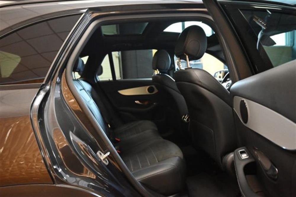 GLC 300 GLC 300 e 4MATIC EQ-POWER AM