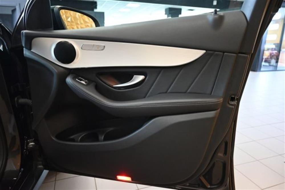 GLC 300 GLC 300 e 4MATIC EQ-POWER AM