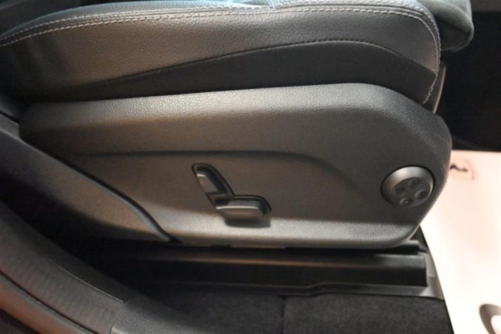 GLC 300 GLC 300 e 4MATIC EQ-POWER AM