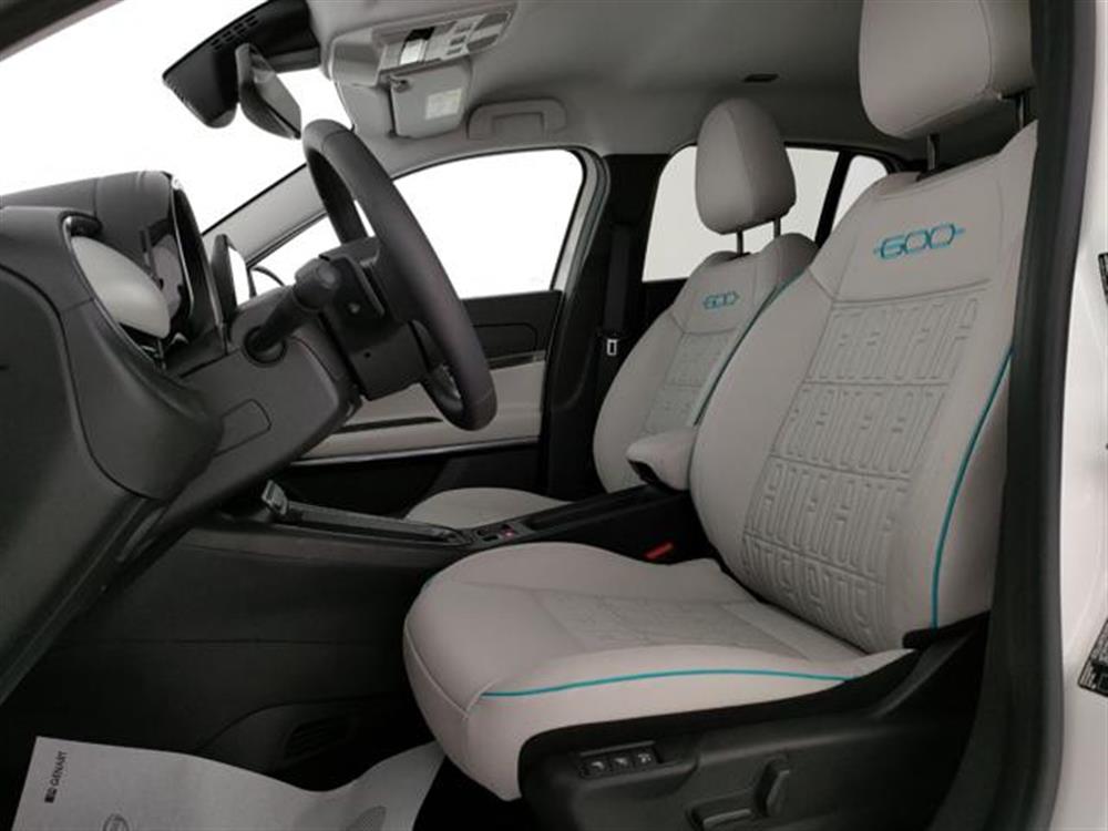 600 600 Hybrid 110 CV DCT MH