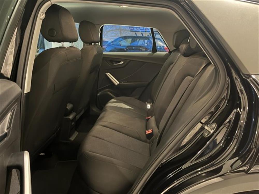 Q2 Q2 30 TDI BUSINESS 116C