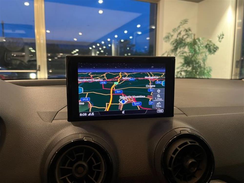 Q2 Q2 30 TDI BUSINESS 116C