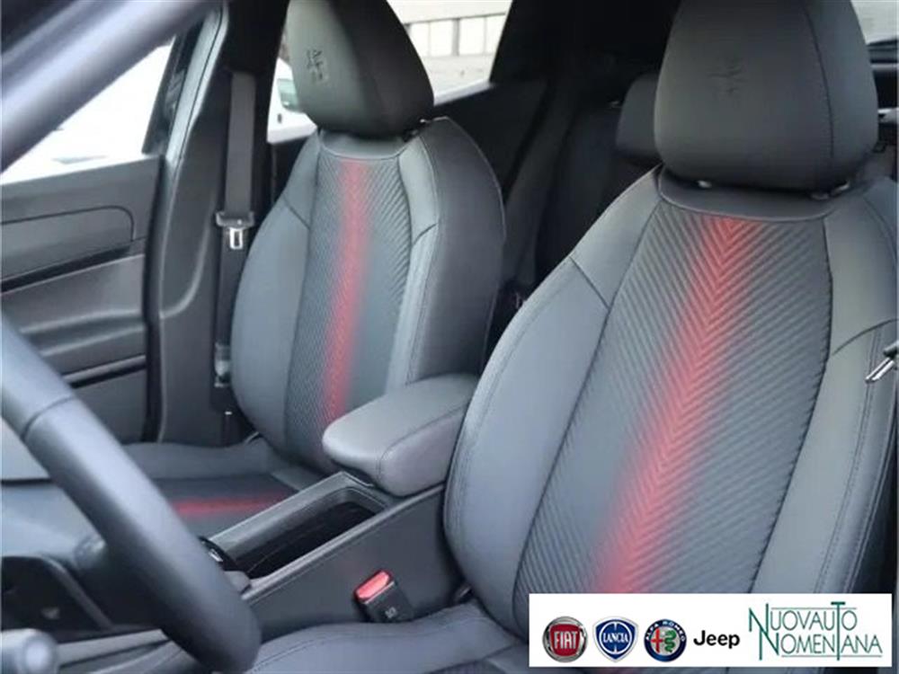 Junior Junior 1.2 136 CV Hybrid eD