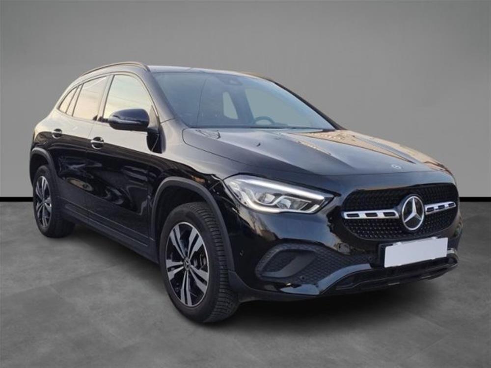 GLA 200 GLA 200 d Automatic Sport