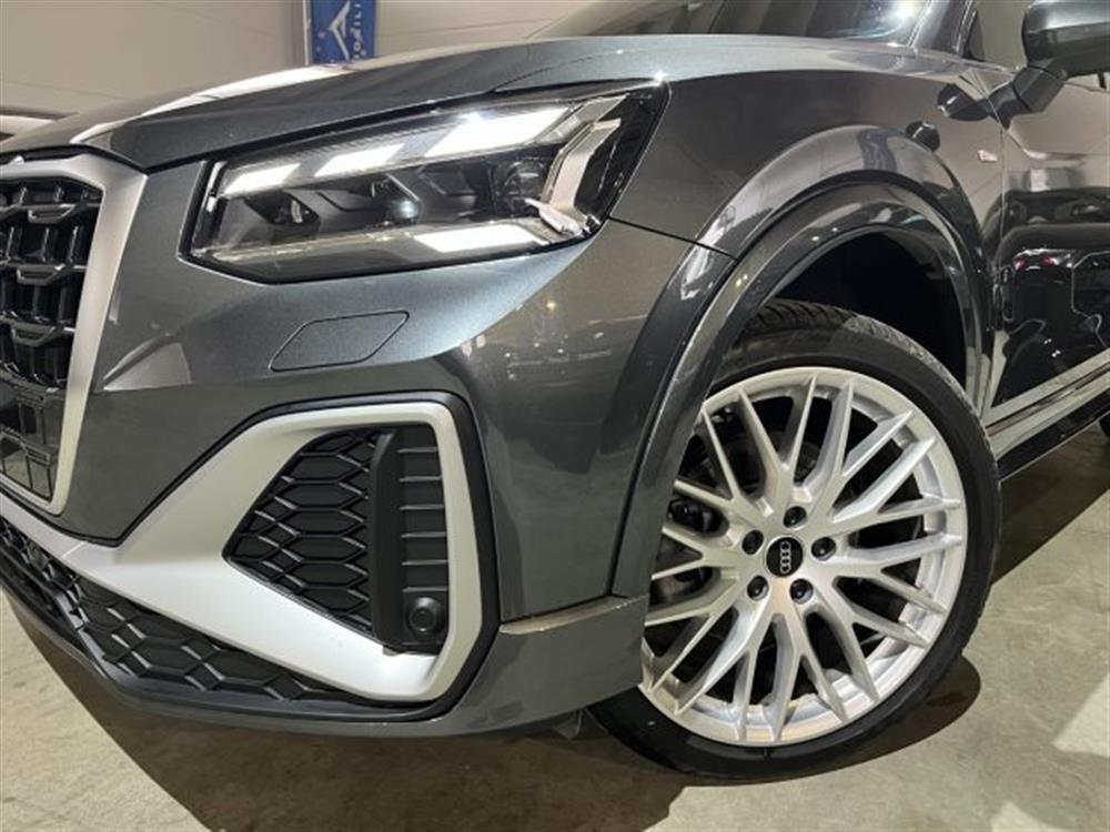 Q2 Q2 35TDI Stronic S line