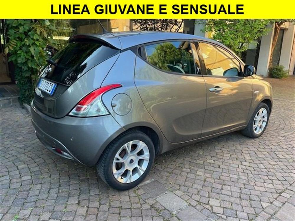 Ypsilon Ypsilon 1.3 MJT 5 porte Neop