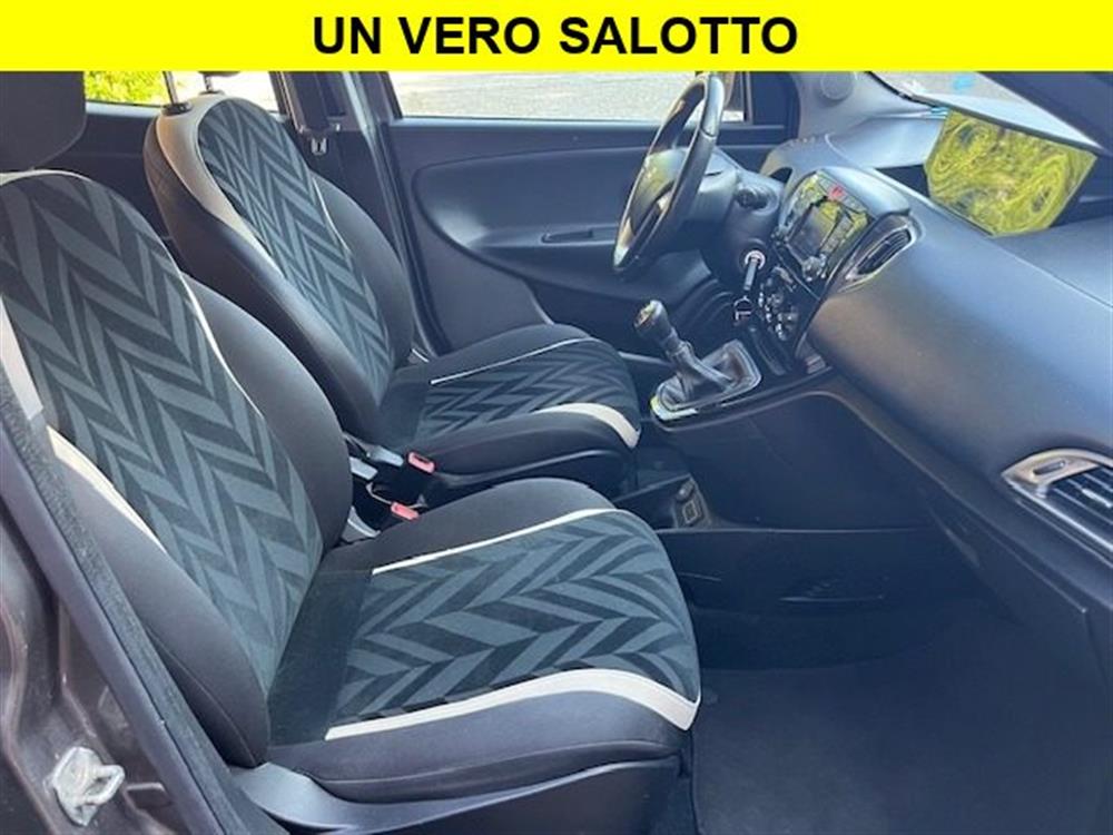 Ypsilon Ypsilon 1.3 MJT 5 porte Neop