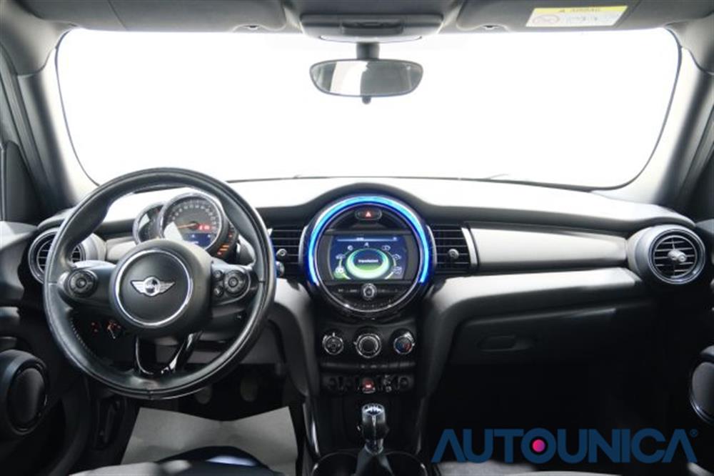 One One 1.2 ONE 75 CV 5 PORT