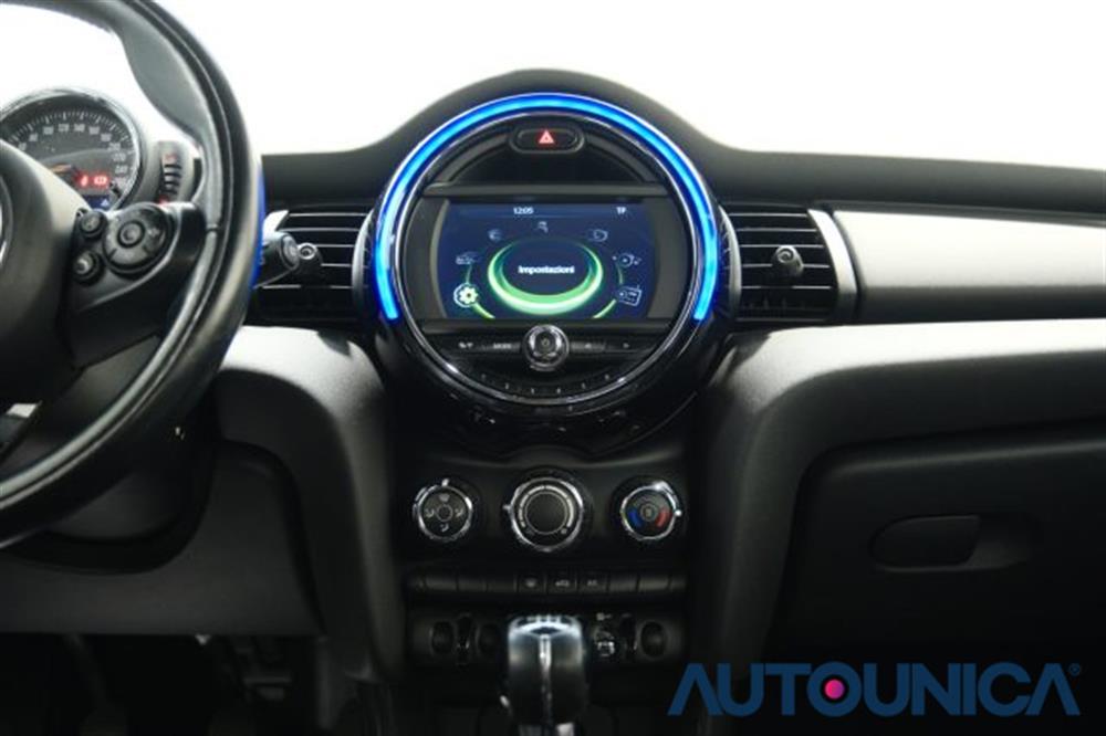 One One 1.2 ONE 75 CV 5 PORT