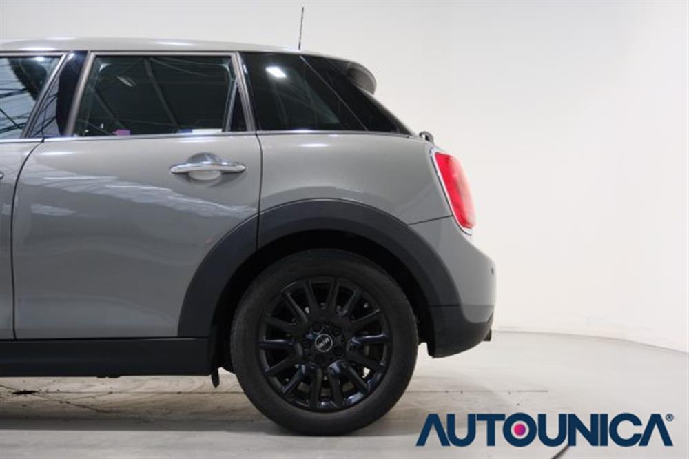 One One 1.2 ONE 75 CV 5 PORT