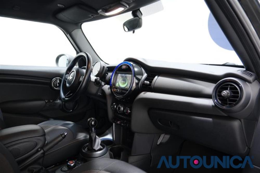 One One 1.2 ONE 75 CV 5 PORT