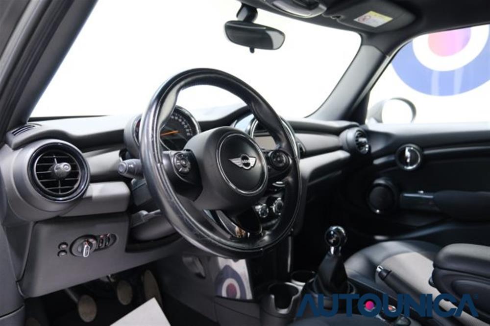 One One 1.2 ONE 75 CV 5 PORT