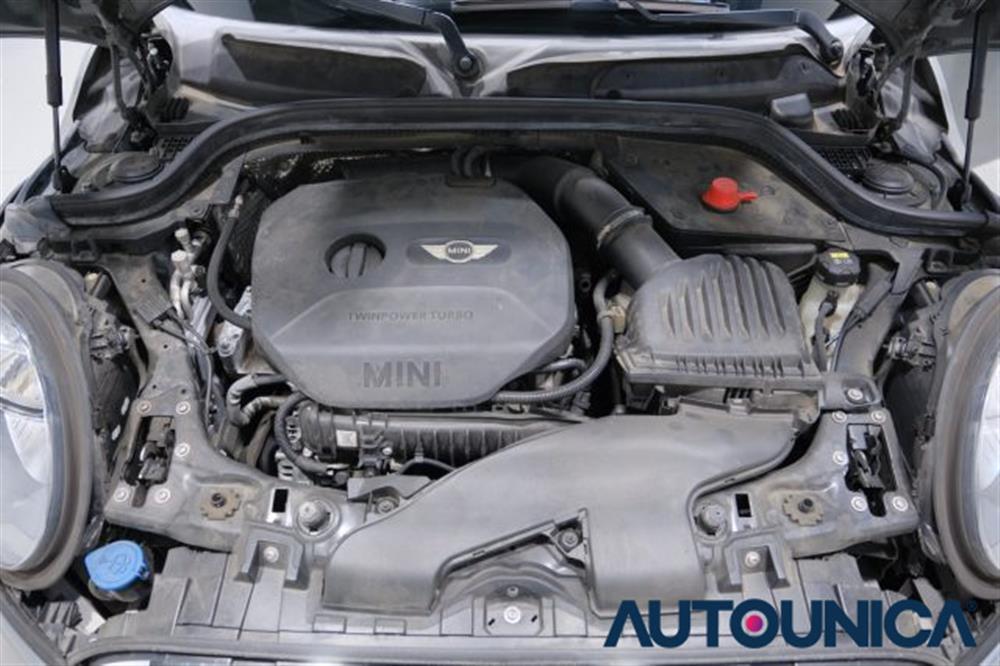 One One 1.2 ONE 75 CV 5 PORT